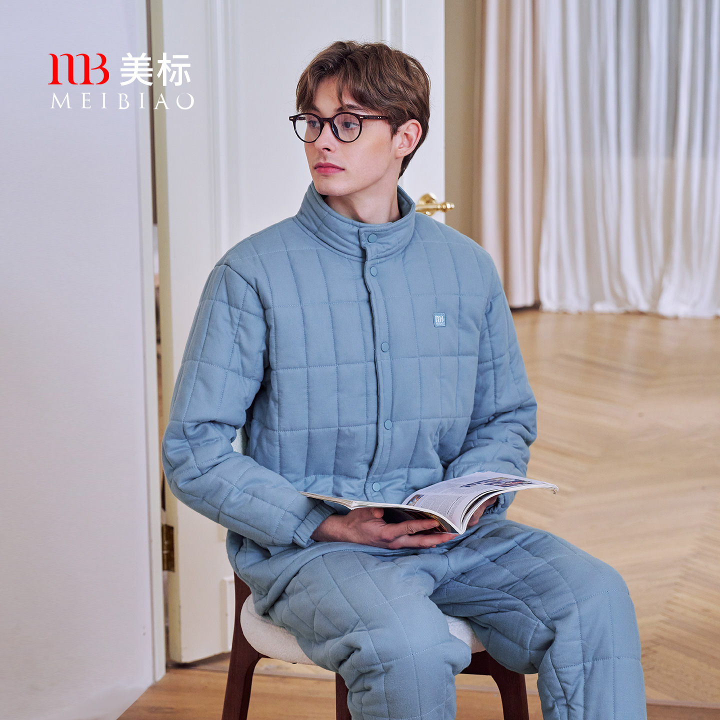 美标男士咖啡碳三层加厚夹棉套装