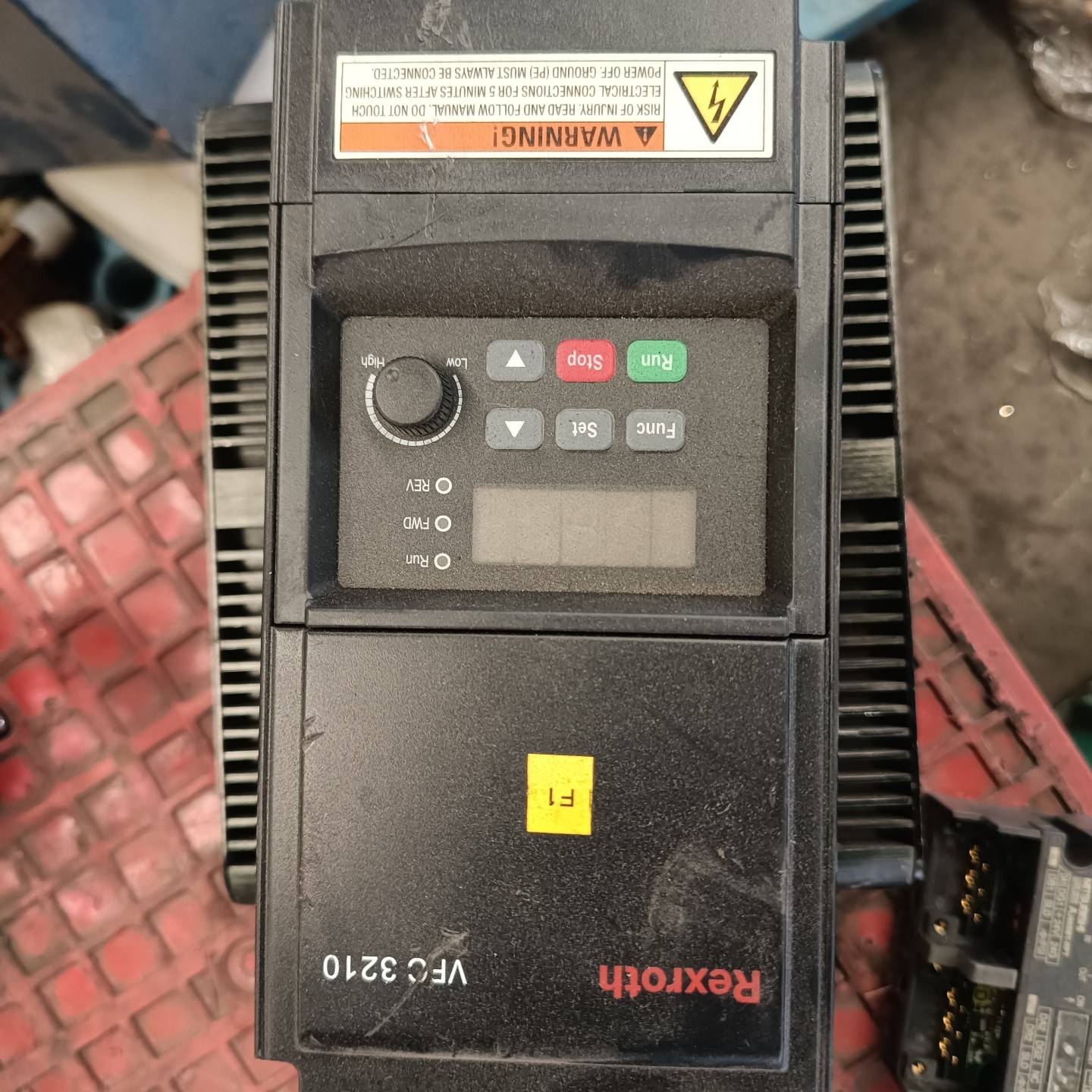 [议价]��ʿ�ֱ�Ƶ��VFC3210