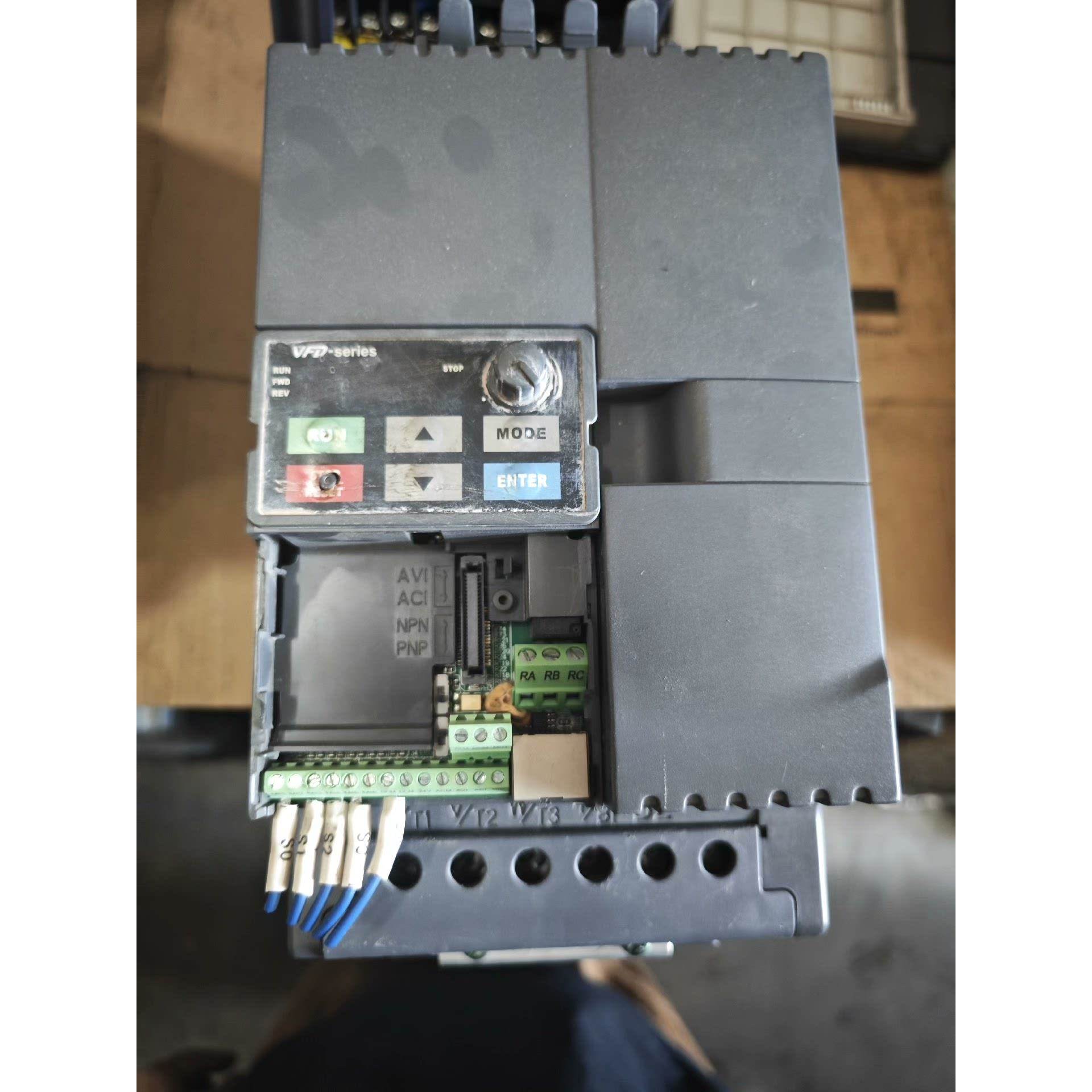 【议价】台达vfd-s变频器MODEL:VFD055E43A功率5.