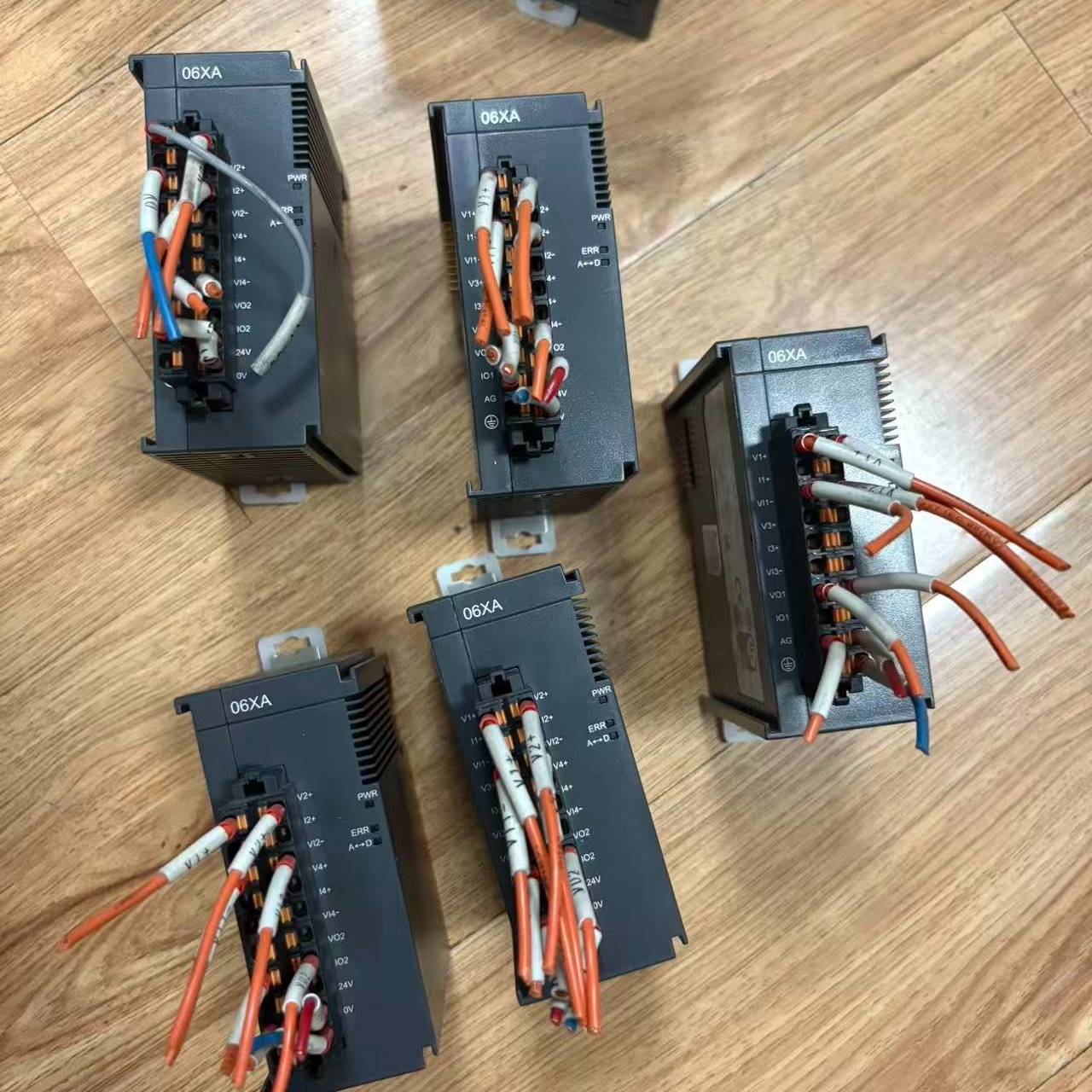 [议价]AS06XA-A二手拆达plc模块实物图拍摄成色