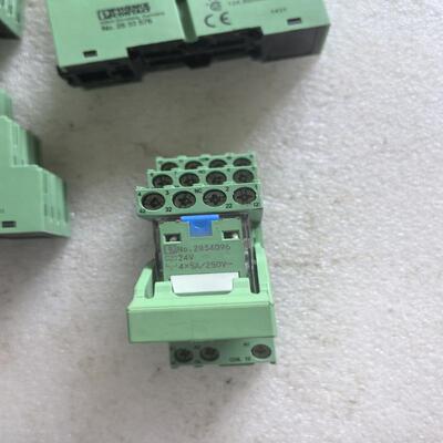 [议价]继电器，型号2834096+底座2833576，搭配