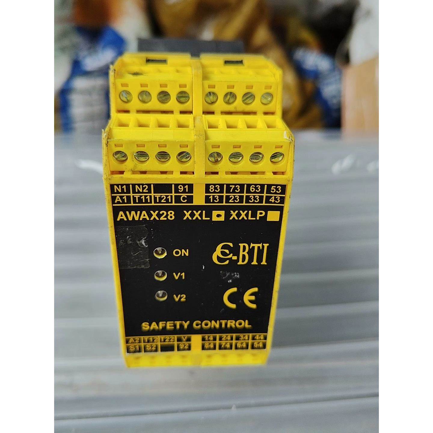 【议价】法国bti安全继电器AWAX28XXL原装正品进口实物拍摄具