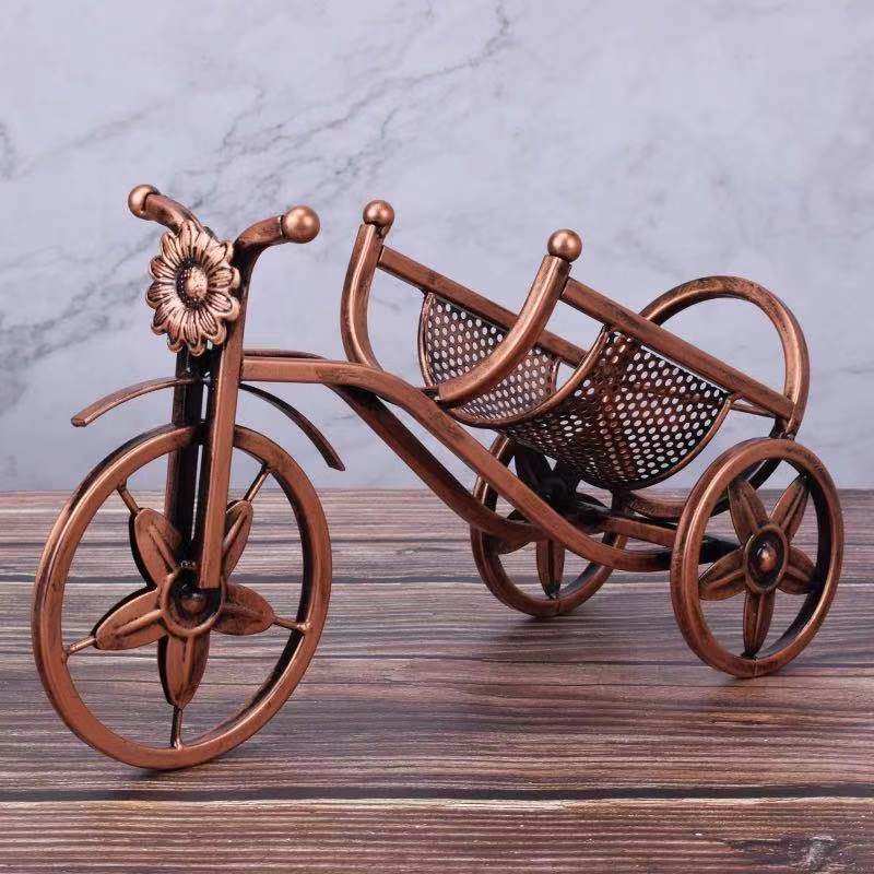 新品A12铁艺红酒架摆件家居简约装饰品酒具葡萄酒架创意复古酒柜