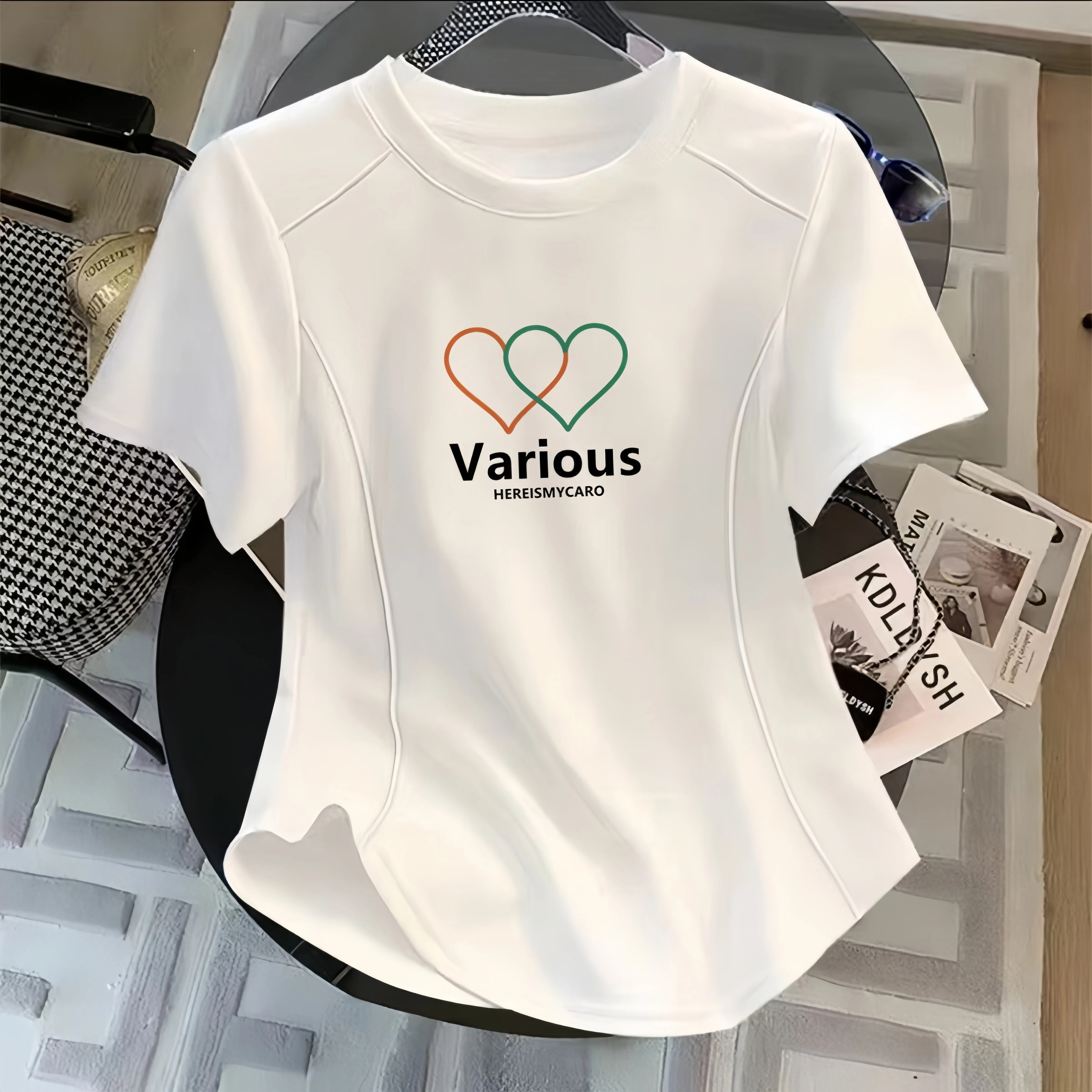 2026夏季新款纯棉短袖t恤女白色修身显瘦正肩印花百搭上衣潮圆领