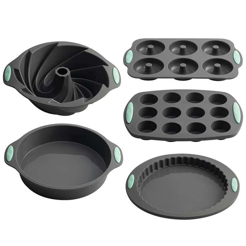 硅胶蛋糕模家用烘焙工具硅胶烤盘模具甜甜圈披萨盘戚风蛋糕盘