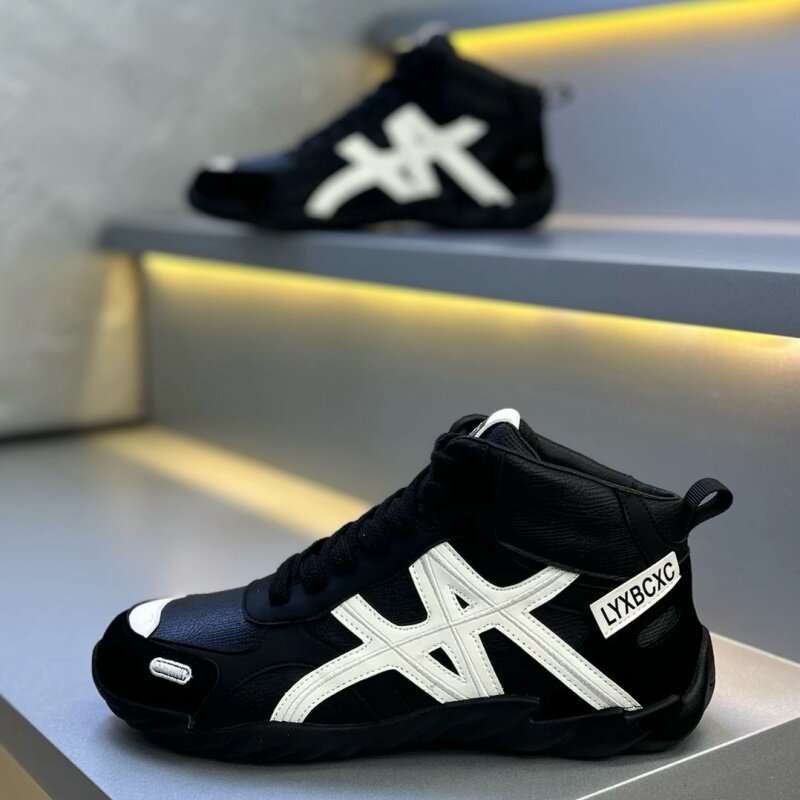 潮牌冬季新款简约加绒保暖休闲鞋男韩版潮流时尚百搭软底防滑板鞋