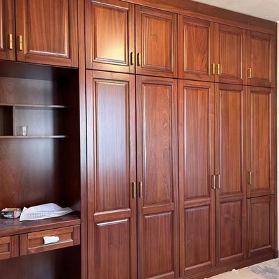 新中式实木烤漆衣柜门定制