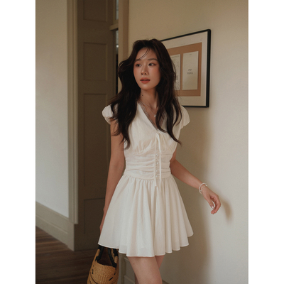 JOCOCHIC蕾丝拼接v领连衣裙