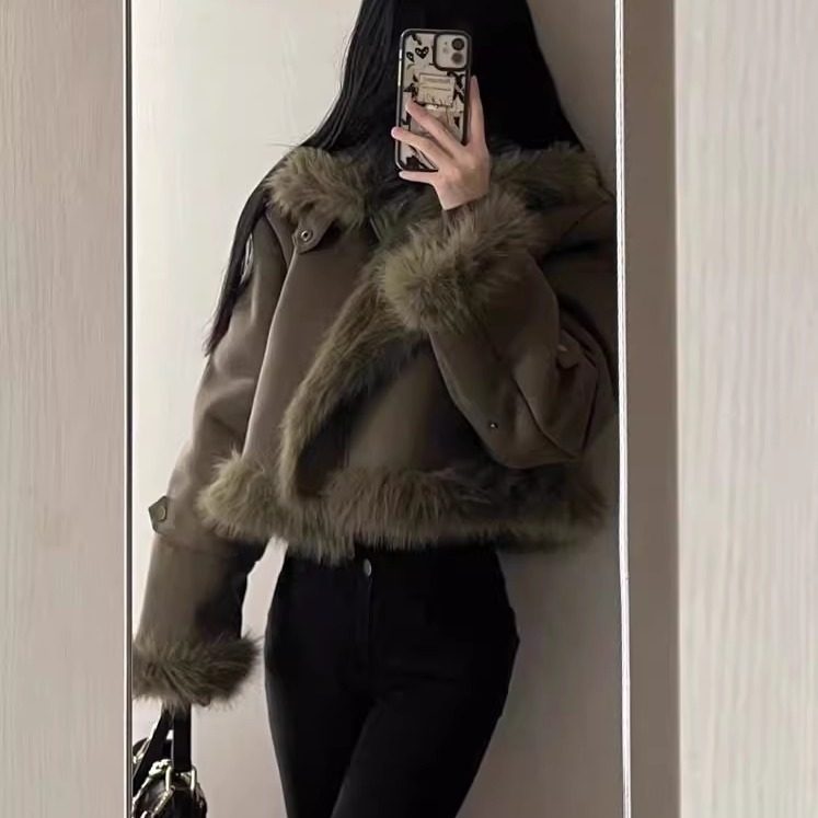 2024新款皮毛一体外套麂皮绒短款机车服女显瘦韩版休闲夹克冬季