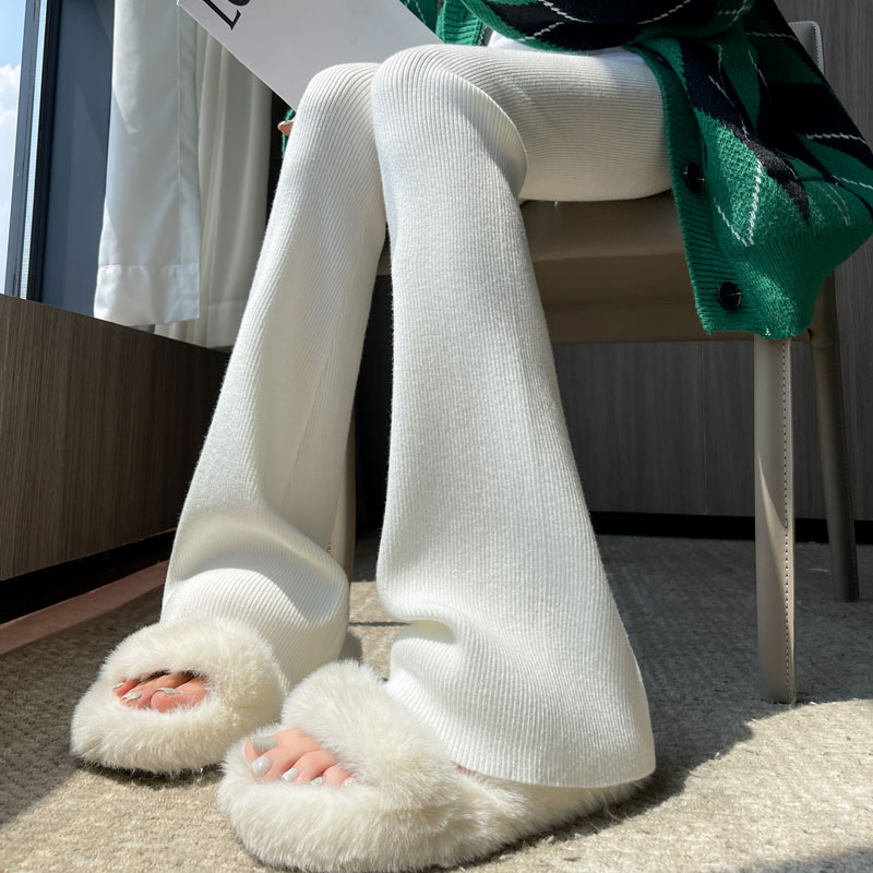 白色针织微喇叭裤女2025年秋冬新款高腰紧身弹力加绒马蹄裤打底裤