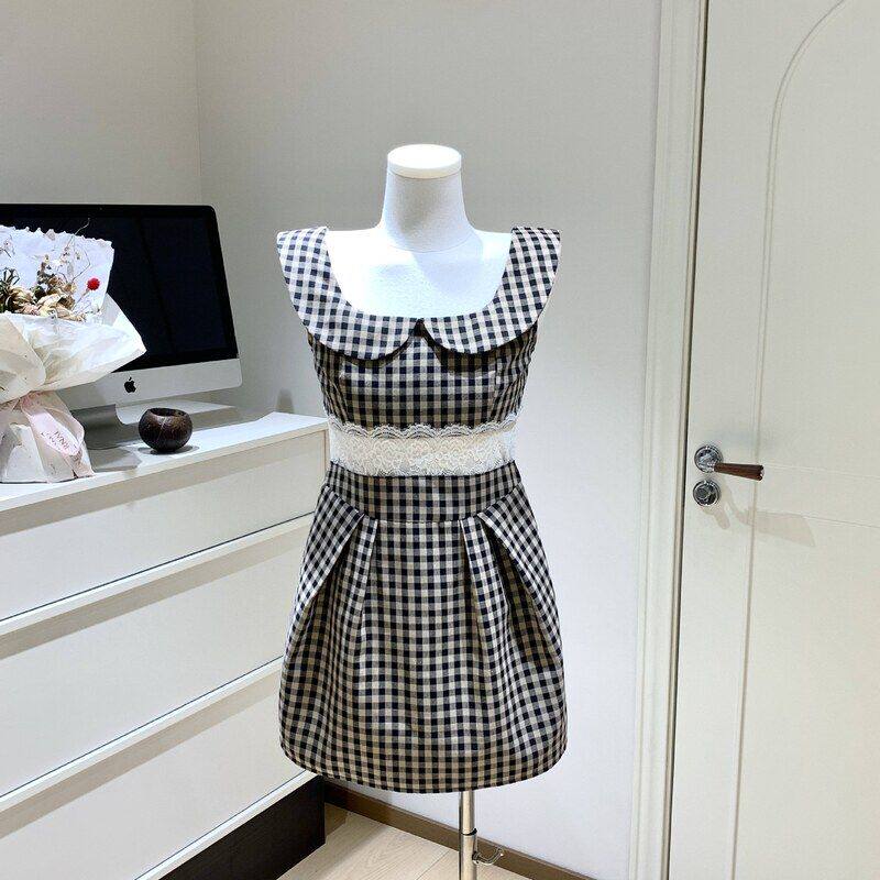 2026  新品  娃娃领格子背心连衣裙女春夏蕾丝边收腰短裙