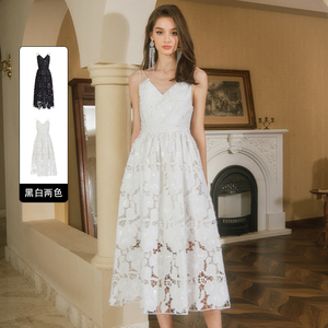 小蛮蛮小原款FLONAKED白色/黑色花朵蕾丝露背水晶链条修身连衣裙
