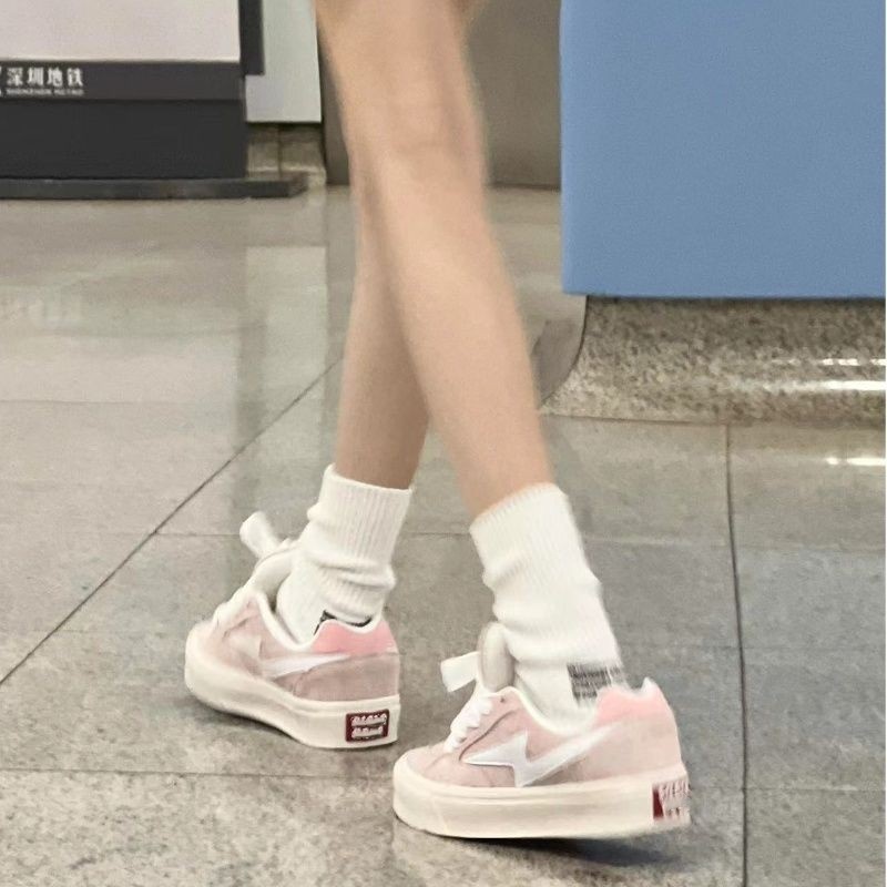 板鞋女新款白粉色面包鞋休闲运动