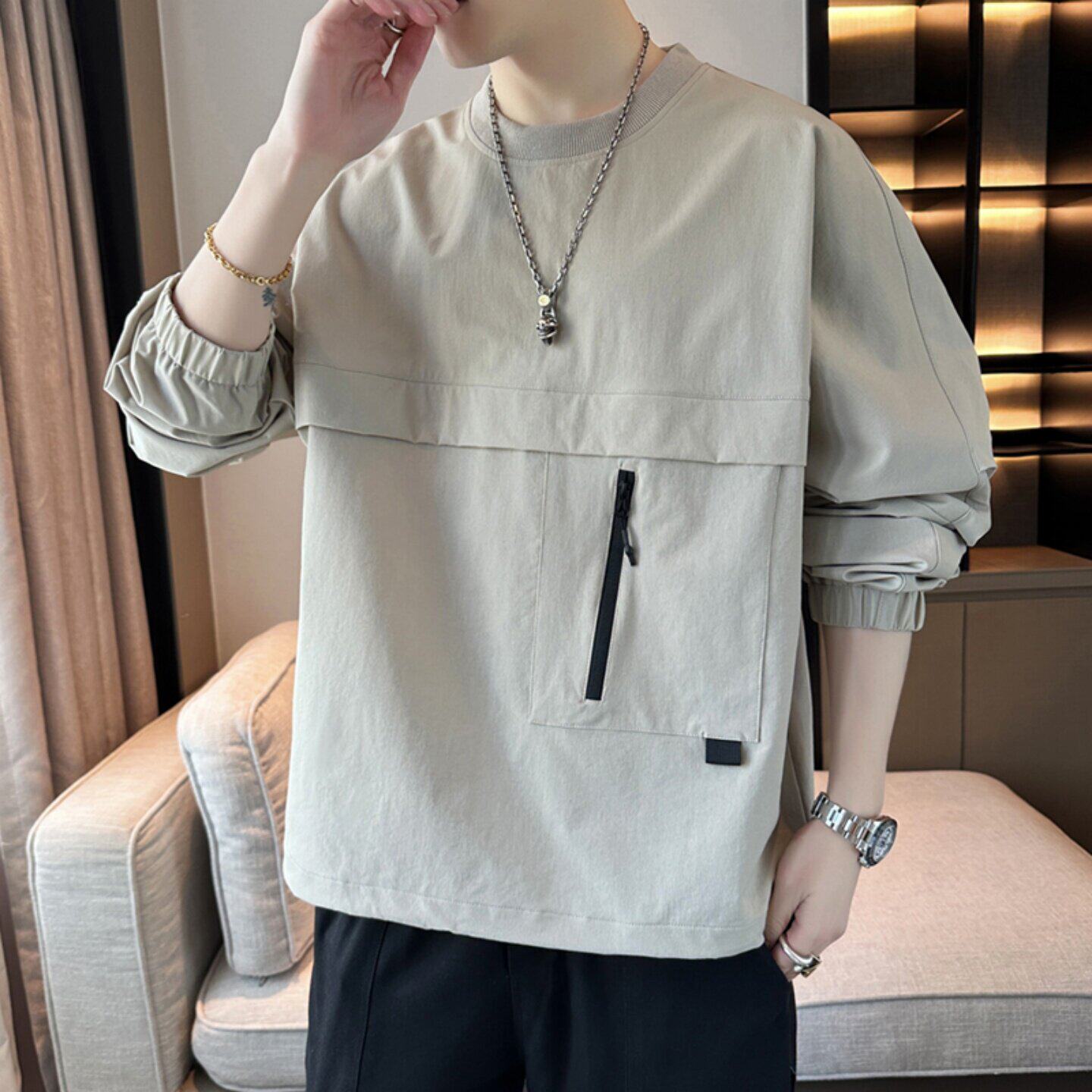 长袖男t恤春秋季男装上衣薄款打底衫青少年高中学生宽松痞帅卫衣