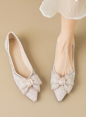 尖头水钻单鞋女2026春夏蝴蝶结晚晚风一脚蹬百搭仙女鞋大码41-43