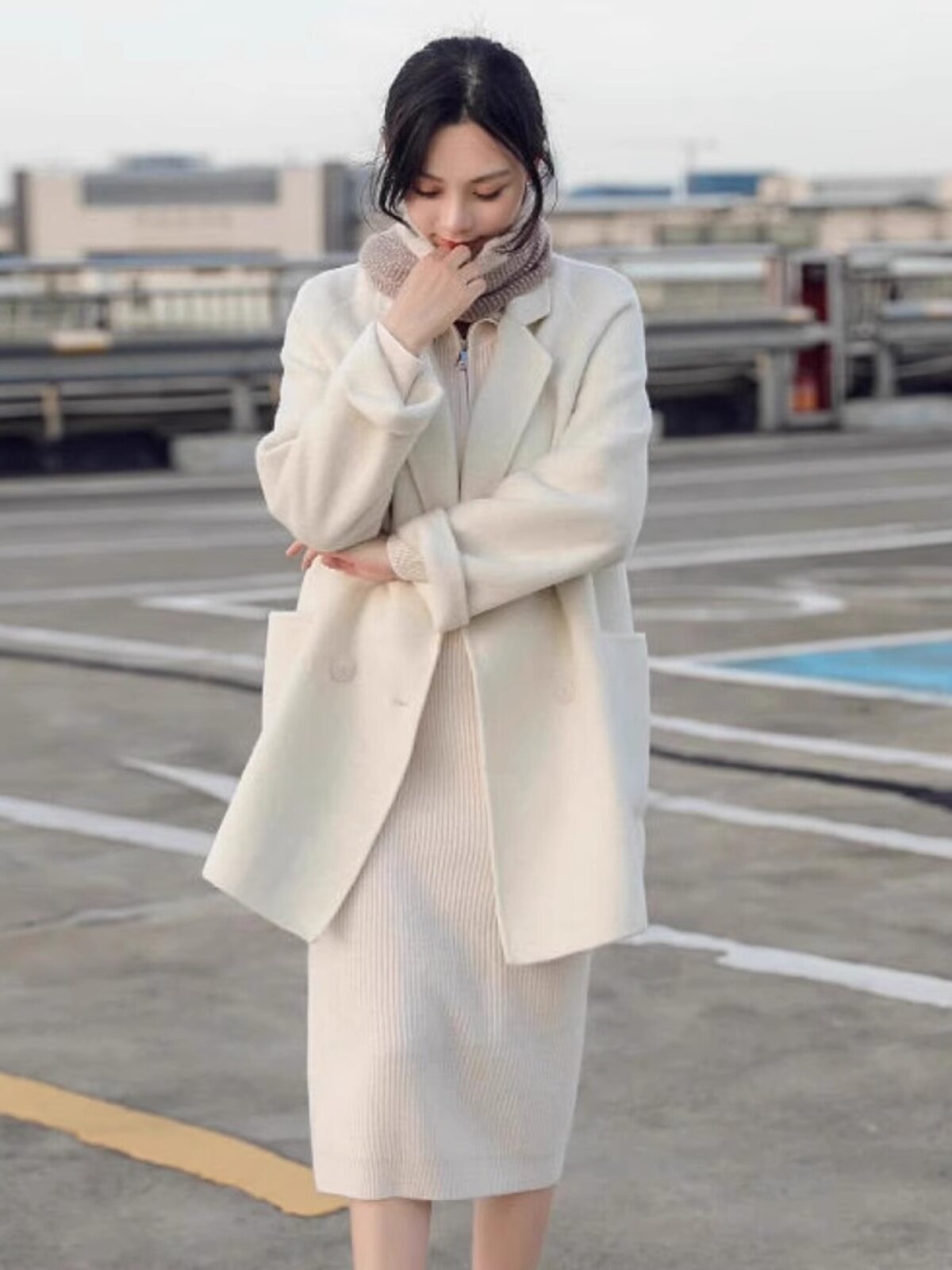 白色毛呢大衣女秋冬2025新款韩版高级感双面呢加厚保暖中长款外套