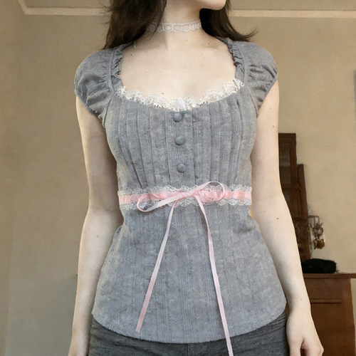 法式少女蕾丝花边U型领上衣