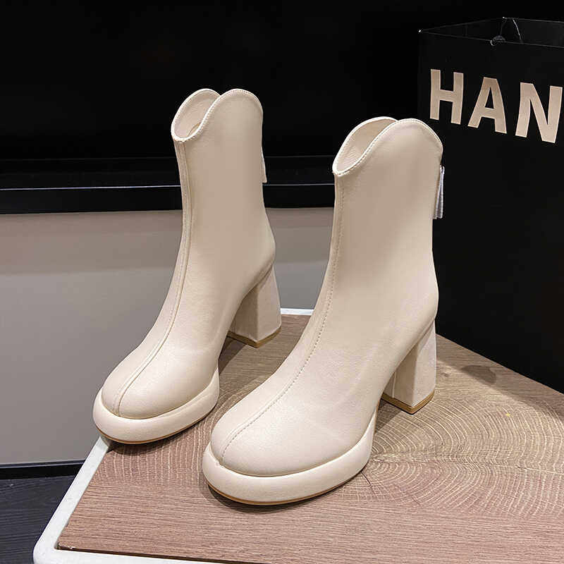 法式粗跟中筒增高马丁靴子梨小七