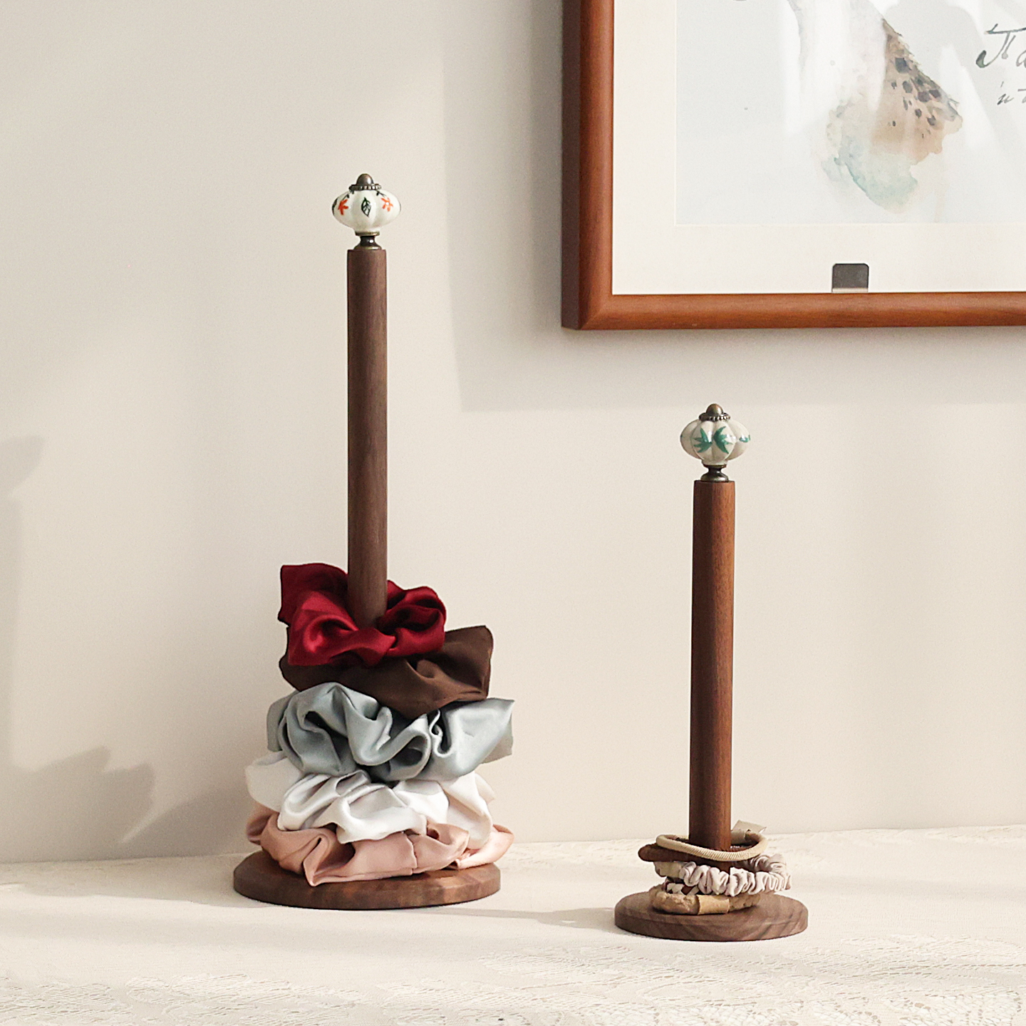 胡桃木实木大肠发圈收纳架桌面发饰头绳置物架纸巾架子复古中古风