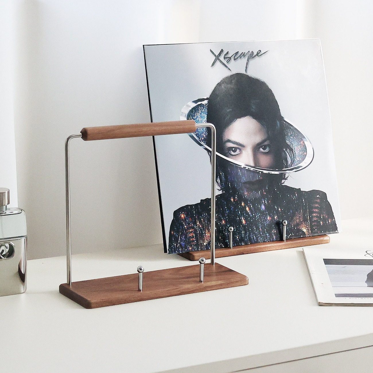 胡桃木黑胶照片放置架桌面海报杂志展示收纳架CD整理摆放支架实木,收纳整理,整理架/置物架/收纳架,淘宝优惠券,粉丝福利购,淘宝优惠卷