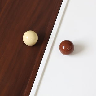 奶油中古风陶瓷拉手单孔抽屉柜门厨柜玻璃门把手彩色多巴胺免打孔