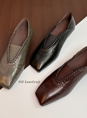 百搭低跟单鞋女2026春季新款小方头极简通勤黑色小皮鞋大码女鞋子