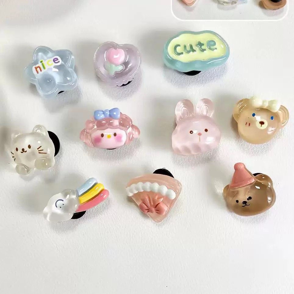 小红书洞洞鞋配件可爱鞋扣鞋花卡通配饰装饰树脂饰品爱心透明恶搞,服饰配件/皮带/帽子/围巾,鞋扣,淘宝优惠券,粉丝福利购,淘宝优惠卷