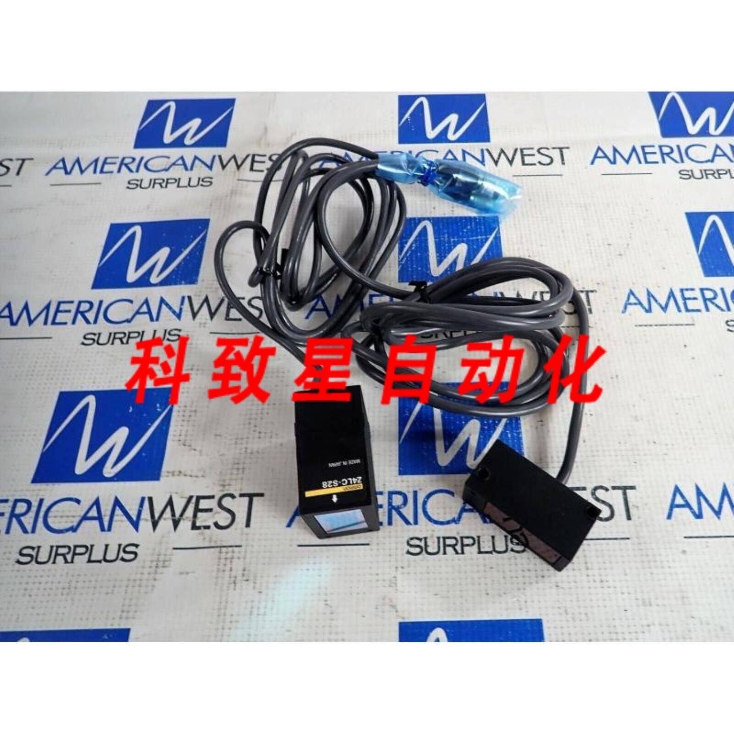 工业配件Z4LC-S28平行光束线性传感器