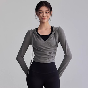 V领新款瑜伽服女秋冬连帽修身普拉提训练运动上衣跑步健身服长袖