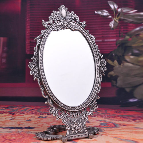 新款立体金属化妆镜卧室浴室折叠台式双面镜子欧式复古高清公主