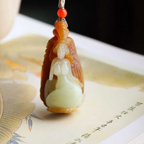 天然和田玉玉器工厂店新疆且末料老料俏糖色玉美人玉石人物吊坠