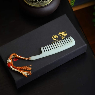 天然新疆和田玉玉器工厂店俄料老料简约款玉石素面玉梳子手把件
