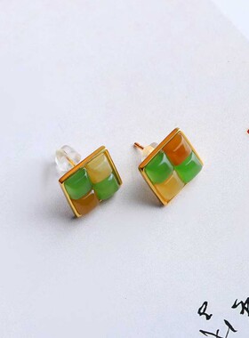 天然新疆和田玉玉器工厂店俄料碧玉糖料老料简约款玉石小方糖耳钉