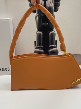 Jacquemus欧美25新款时尚小众设计女单肩高品质斜挎手提腋下包