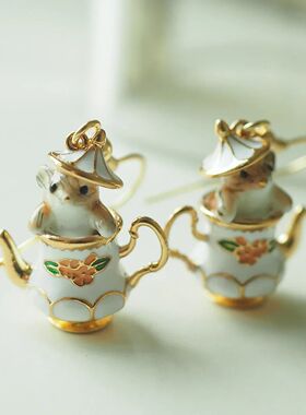 New 2024 Fashion Funny Enamel Cartoon Chipmunk French Teapot