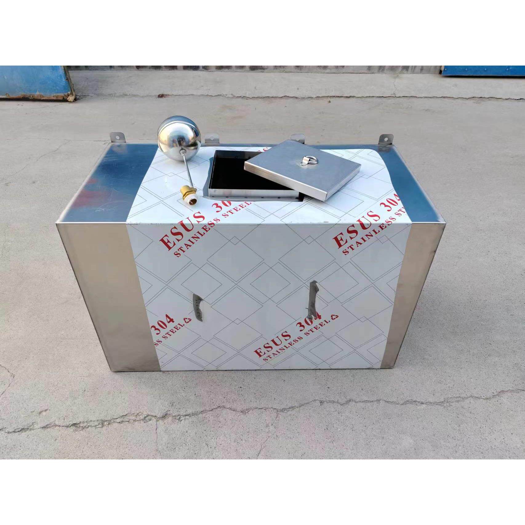 304壁挂式不锈钢储水箱定制家用厨房储水桶屋顶太阳能方形水塔