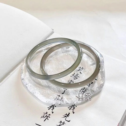 天然叮当镯一对冰种荔枝冻粉