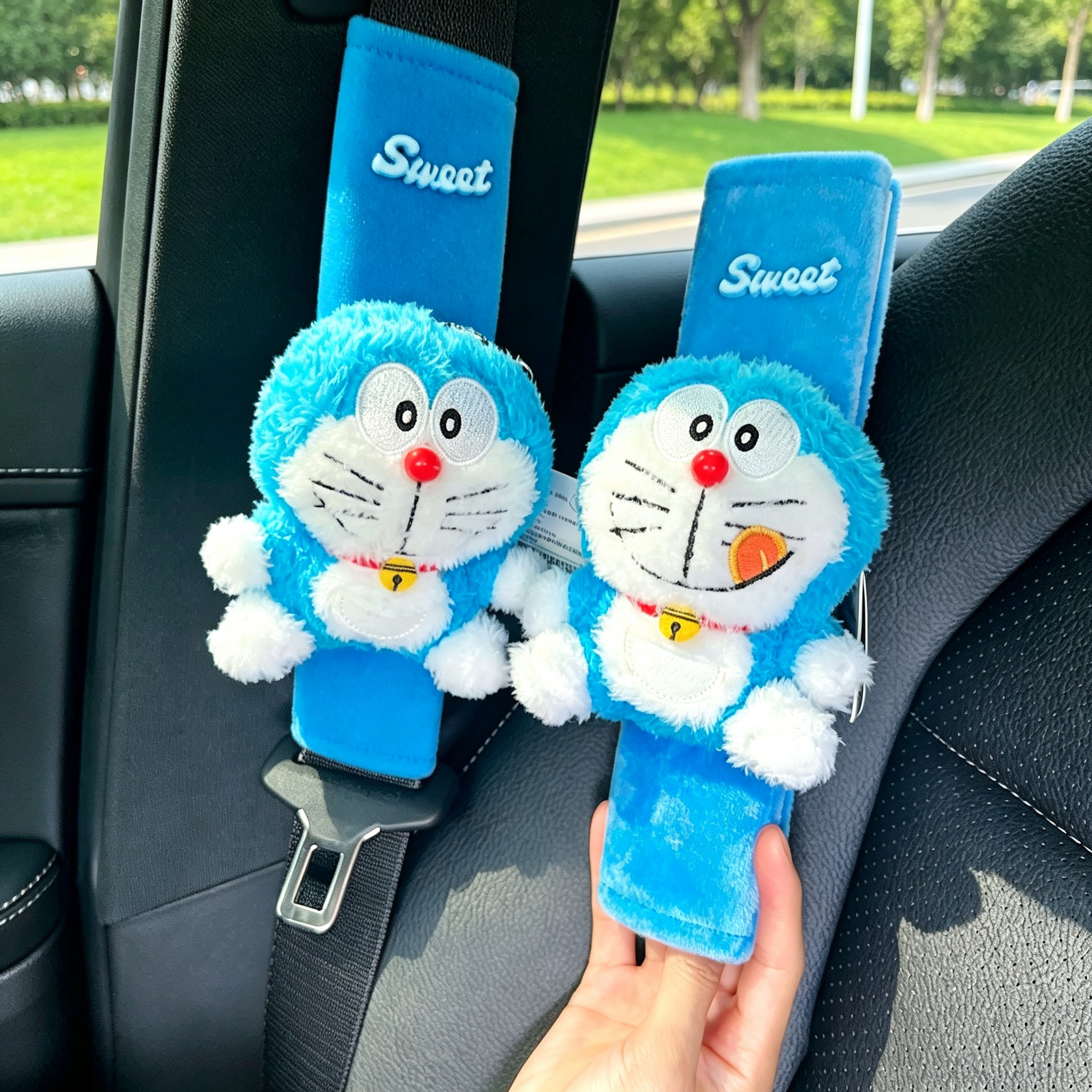 汽车可爱哆啦a梦叮当猫护肩套安全带保护装饰公仔卡通车内用品