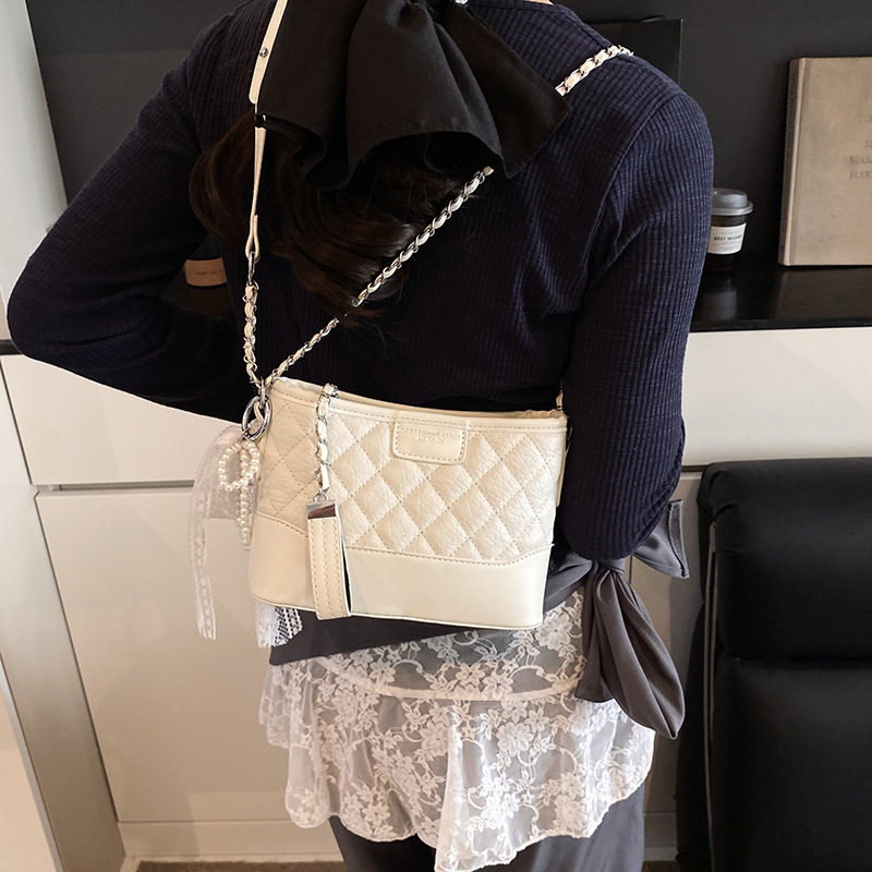 小香菱格流浪包2026女士新款高级感时尚单肩斜挎包百搭洋气小方包