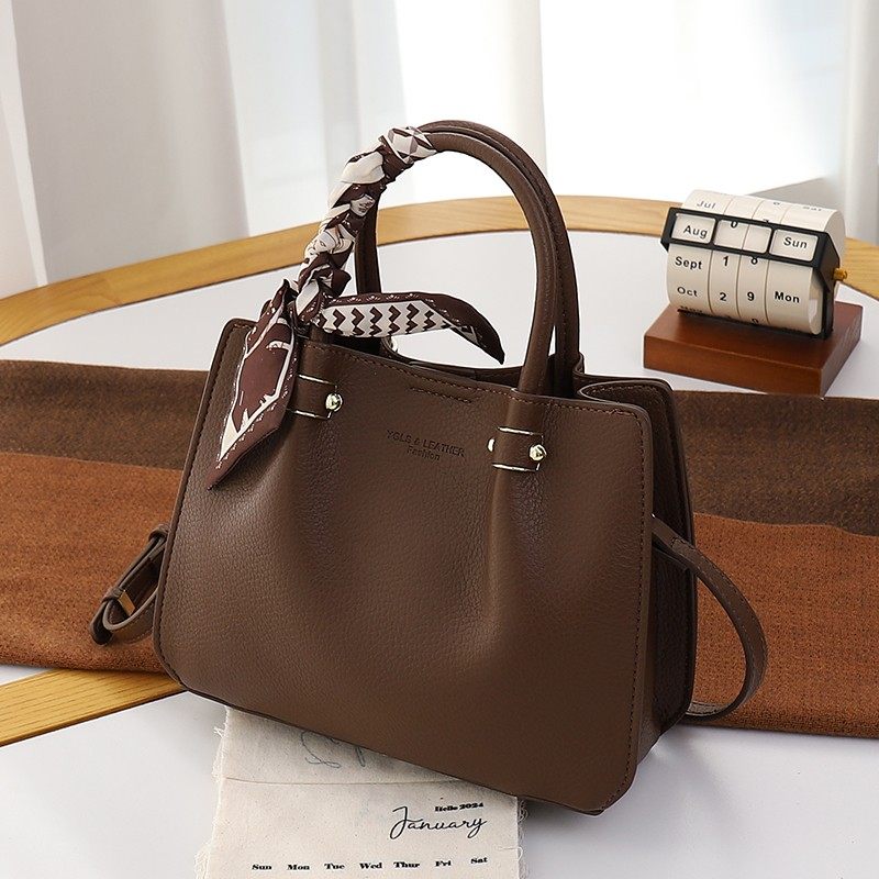 包包女式新款手提包2026高端轻奢高级感斜挎包洋气百搭通勤单肩包