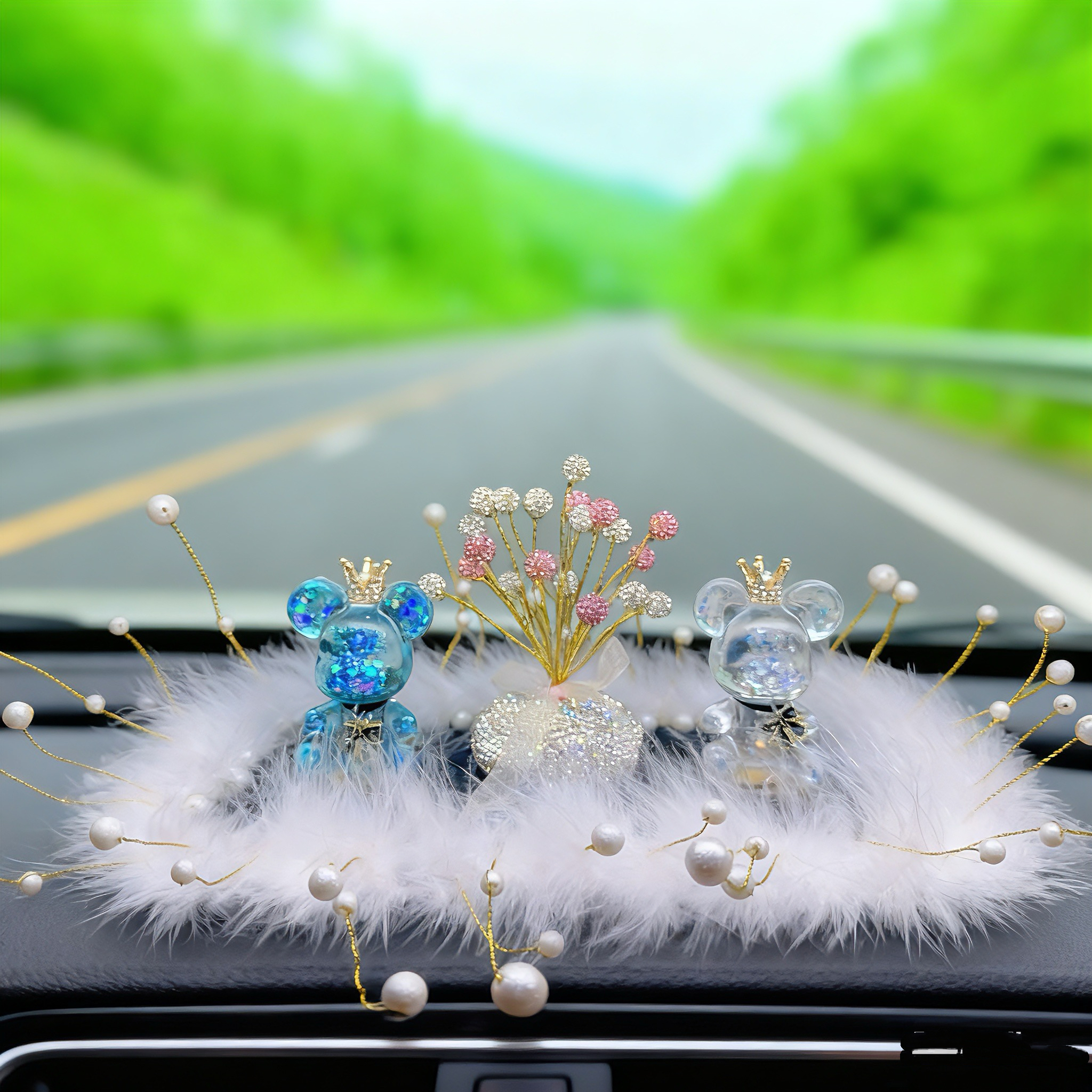 新款汽车车内装饰品摆件可爱小熊车载用品女神车饰中控台女士高级