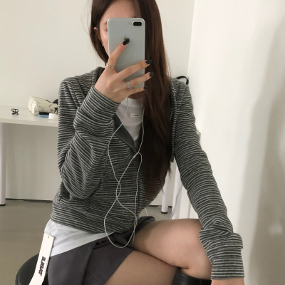 TABLE-连帽开衫早秋拉链外套小个子休闲显瘦短卫衣针织开衫99821