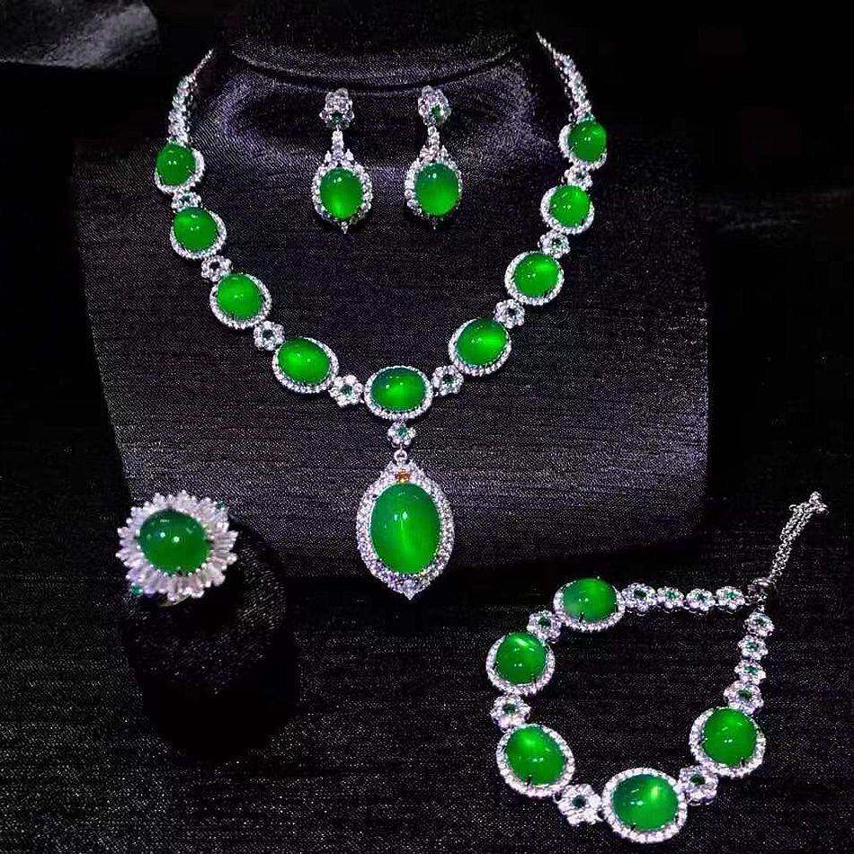套装冰种吊坠项链耳环戒指手链豪华镶嵌绿四件套石英岩玉镯