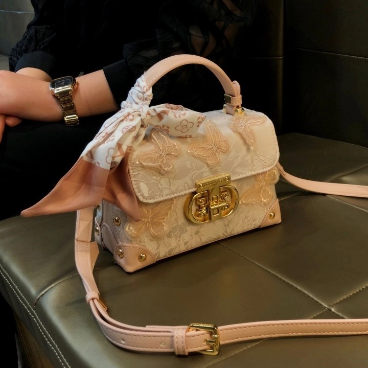 圣罗品牌质感蝴蝶小方包2025新款流行小仙女手提包单肩百搭斜挎包