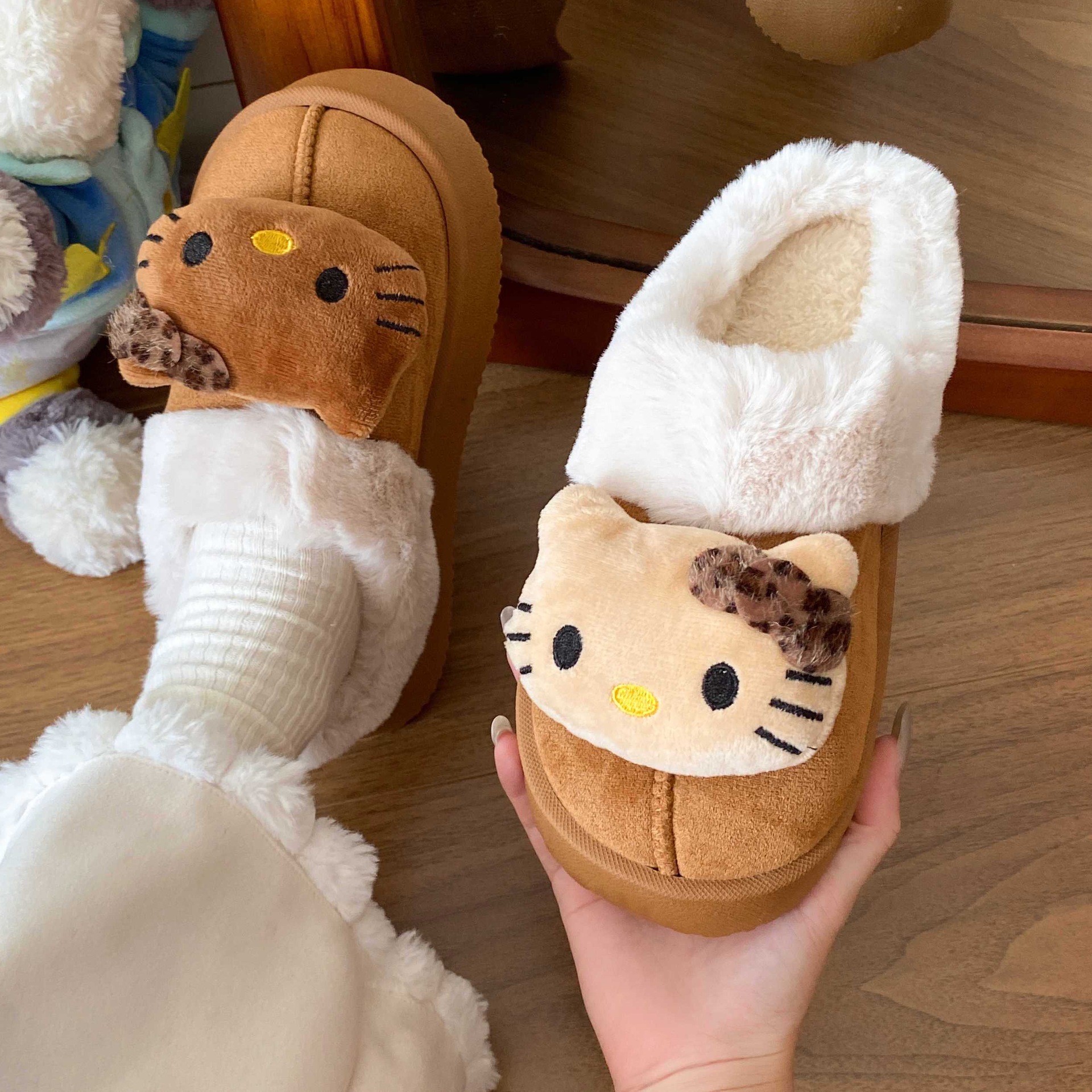 巨厚实可爱kt猫保暖毛毛