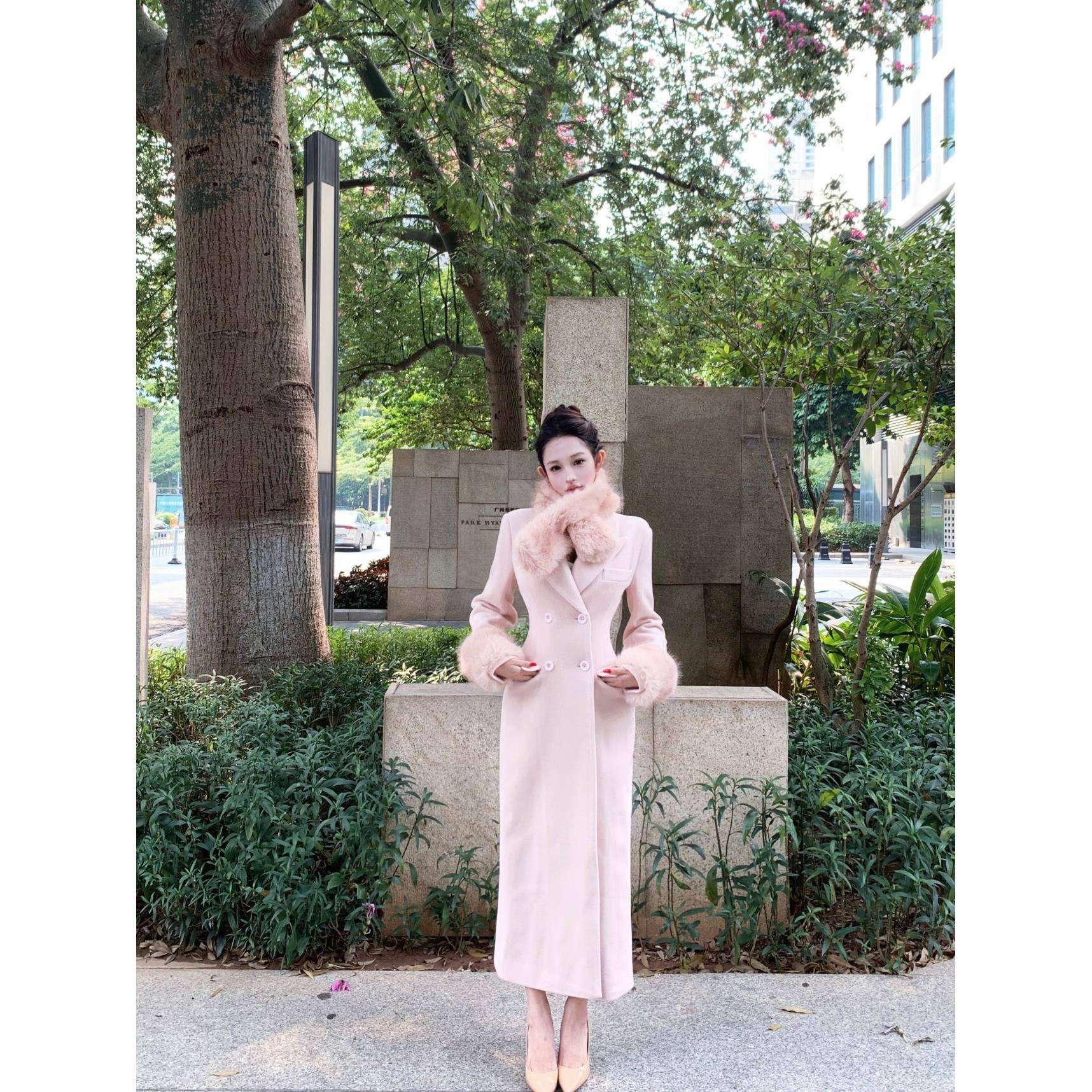 双排扣粉色长袖毛呢外套女秋冬法式千金感修身中长款气质呢子大衣