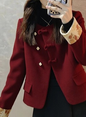 新中式红色短款夹棉时尚外套女2026新年高级小众不撞款小香风上衣