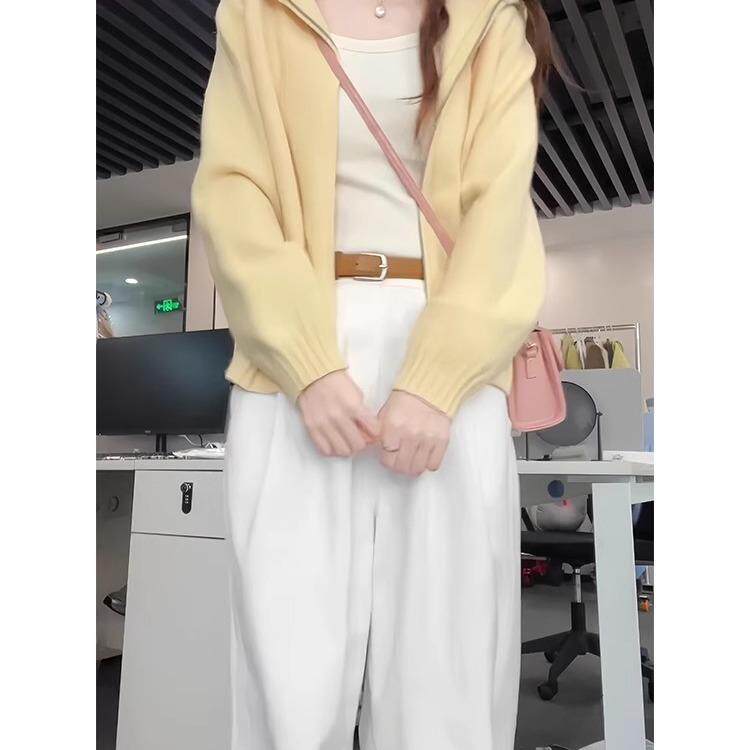 MONLOUVE奶黄色针织衫慵懒风毛衣女款开衫2025新款秋冬软糯穿搭高