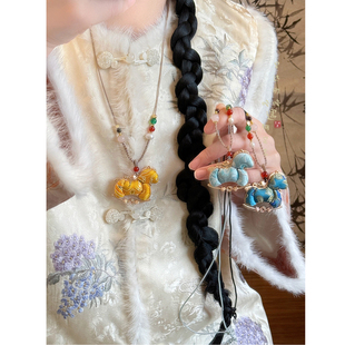 「颈上丹青」双面宋锦小马吊坠项链女款新中式国风毛衣链挂绳配饰