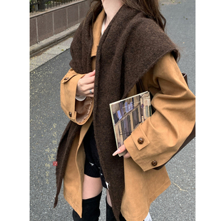 晨雾摩卡~咖色羊绒外搭披肩女生冬2025新款三角巾围巾配大衣围脖